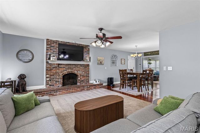 1760 Westview Drive, Imperial, MO 63052