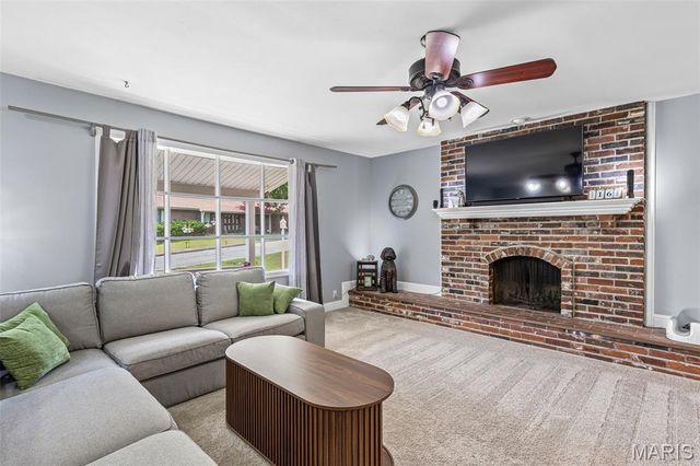 1760 Westview Drive, Imperial, MO 63052