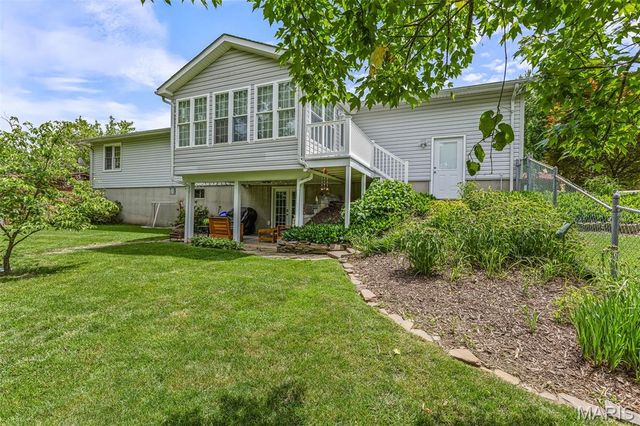 1760 Westview Drive, Imperial, MO 63052