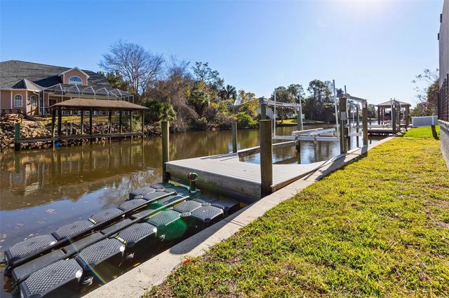 7 CURTIS COURT, Palm Coast, FL 32137