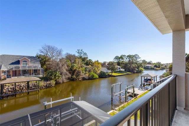 7 CURTIS COURT, Palm Coast, FL 32137