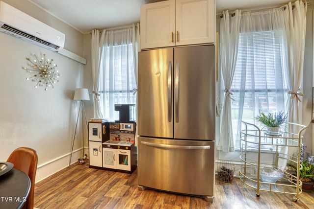 430 East Mckinney Avenue, Rogersville, TN 37857