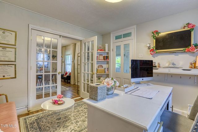 430 East Mckinney Avenue, Rogersville, TN 37857