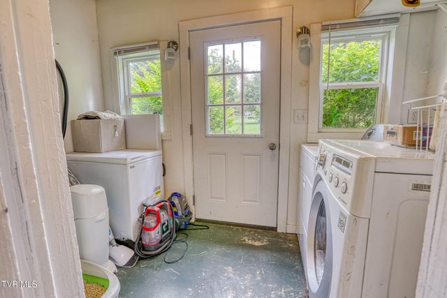 430 East Mckinney Avenue, Rogersville, TN 37857