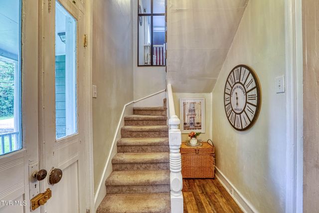 430 East Mckinney Avenue, Rogersville, TN 37857
