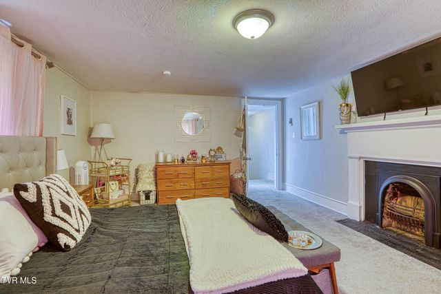 430 East Mckinney Avenue, Rogersville, TN 37857