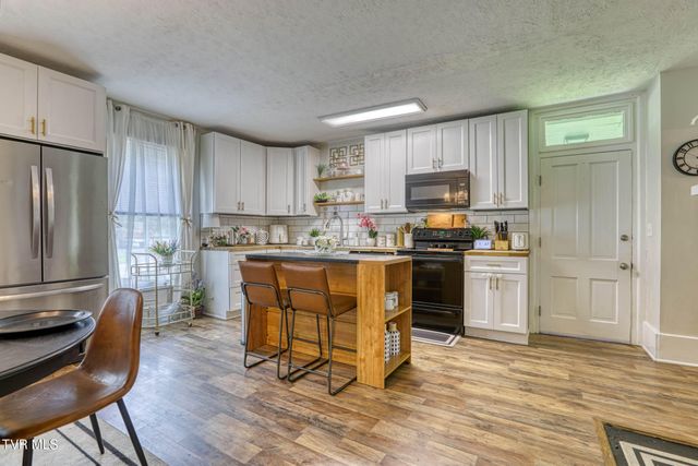 430 East Mckinney Avenue, Rogersville, TN 37857