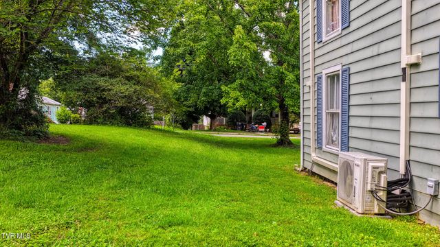430 East Mckinney Avenue, Rogersville, TN 37857