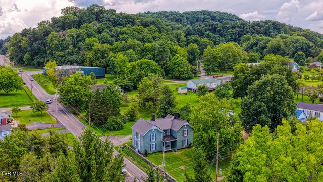 430 East Mckinney Avenue, Rogersville, TN 37857