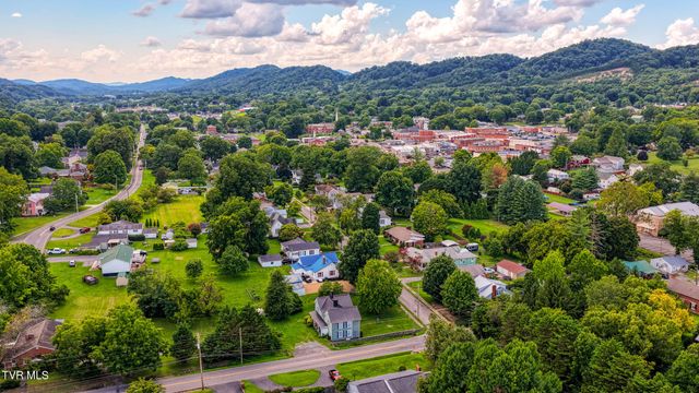 430 East Mckinney Avenue, Rogersville, TN 37857