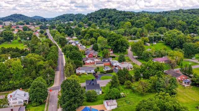 430 East Mckinney Avenue, Rogersville, TN 37857