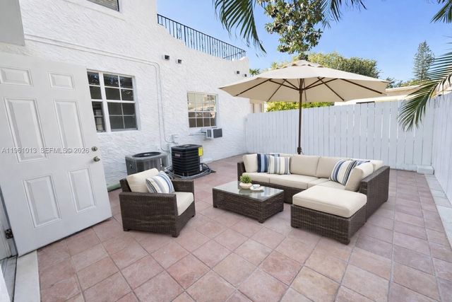 2633 SW 34th Ave, Miami, FL 33133