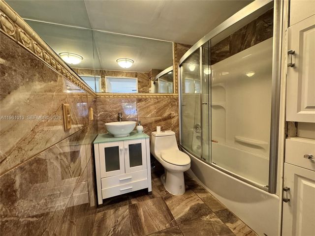 2633 SW 34th Ave, Miami, FL 33133