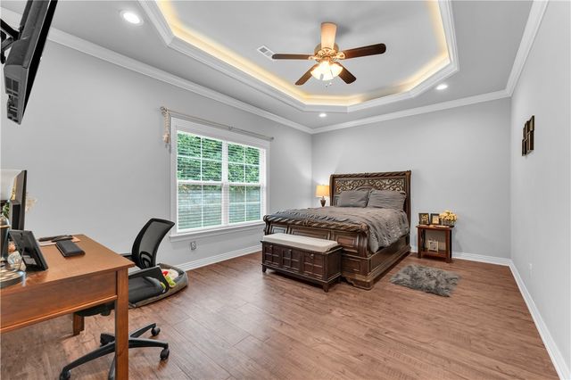 1441 Colonel Mcneil Drive, Prairie Grove, AR 72753