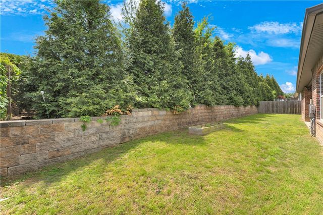 1441 Colonel Mcneil Drive, Prairie Grove, AR 72753