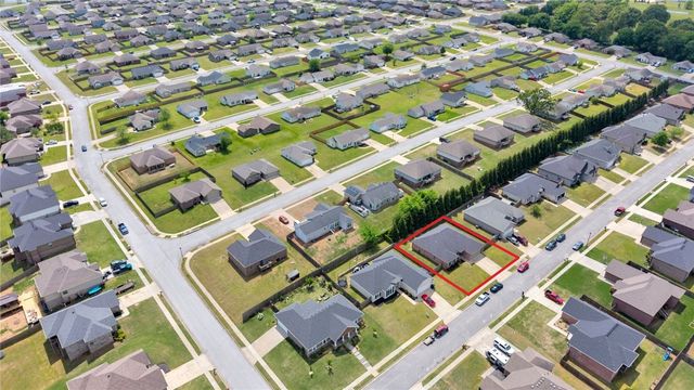 1441 Colonel Mcneil Drive, Prairie Grove, AR 72753