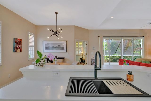 6271 STURBRIDGE COURT, Sarasota, FL 34238