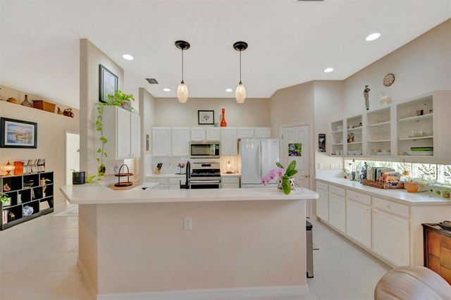 6271 STURBRIDGE COURT, Sarasota, FL 34238