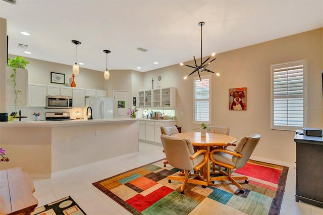 6271 STURBRIDGE COURT, Sarasota, FL 34238