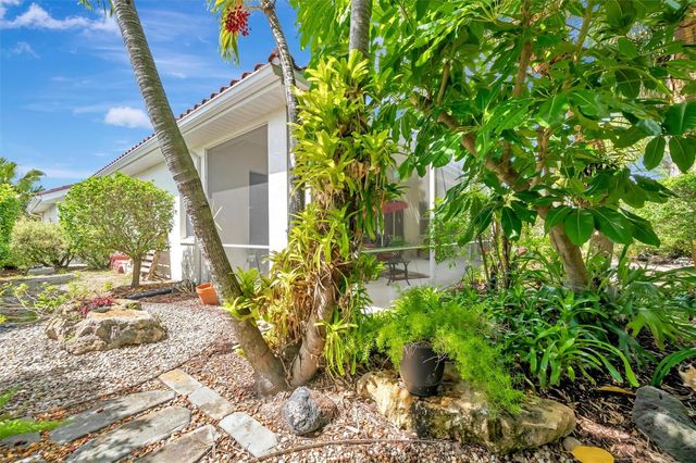 6271 STURBRIDGE COURT, Sarasota, FL 34238