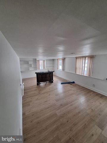 7910 SUBET RD, Baltimore, MD 21244