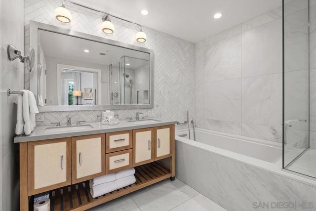 1500 Orange Ave Residence 35, Coronado, CA 92118