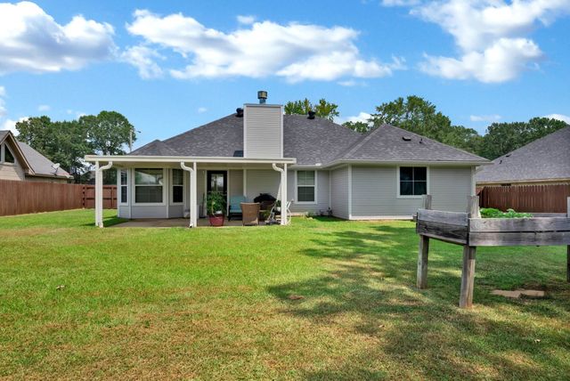 621 Alex Way, Haughton, LA 71037