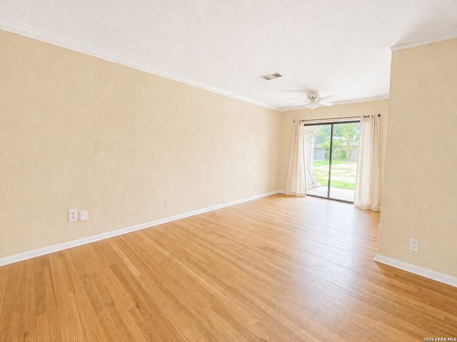 359 BARBARA DR, San Antonio, TX 78216