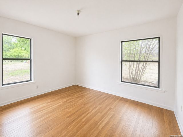 359 BARBARA DR, San Antonio, TX 78216