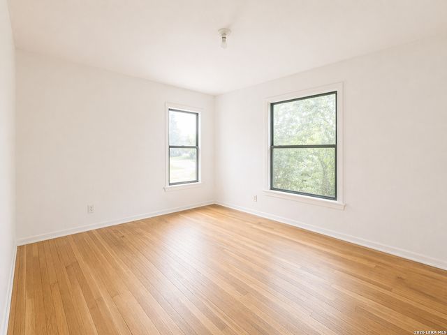 359 BARBARA DR, San Antonio, TX 78216