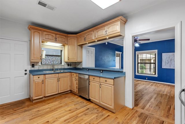 6304 Joe Ramsey Boulevard E, Greenville, TX 75402