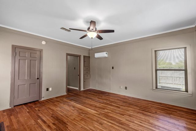 6304 Joe Ramsey Boulevard E, Greenville, TX 75402