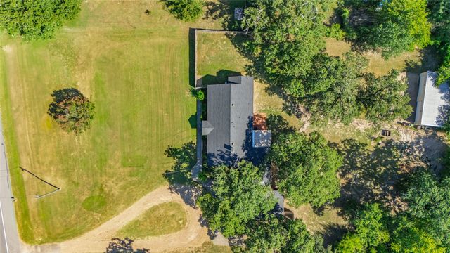 6304 Joe Ramsey Boulevard E, Greenville, TX 75402