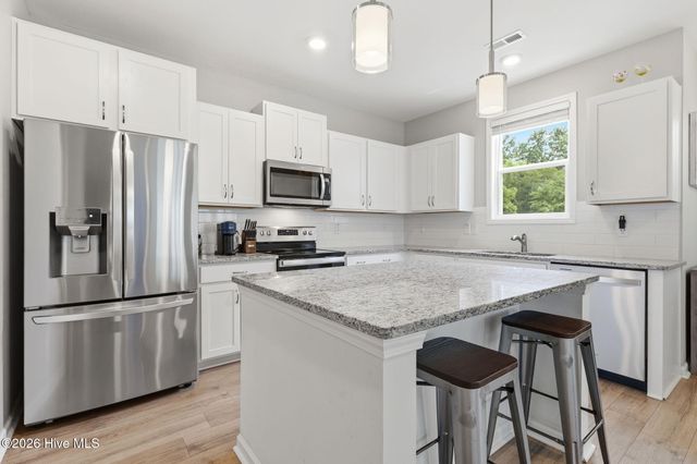 218 Woodsrun Street, Raeford, NC 28376
