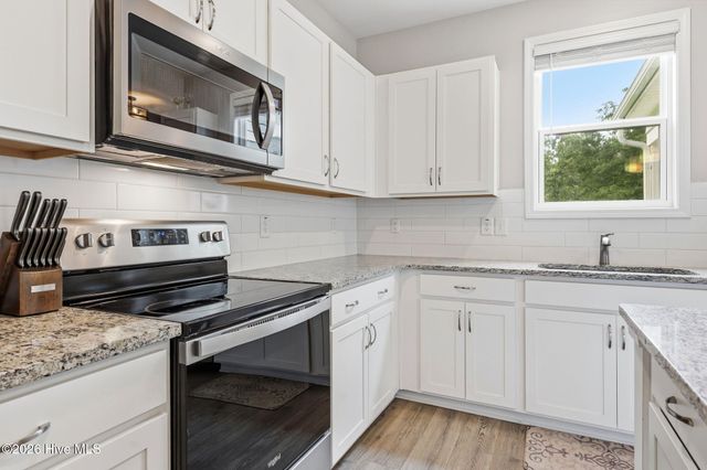 218 Woodsrun Street, Raeford, NC 28376