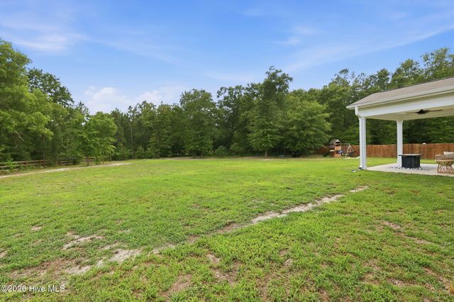 218 Woodsrun Street, Raeford, NC 28376