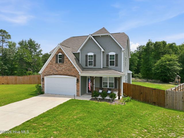 218 Woodsrun Street, Raeford, NC 28376