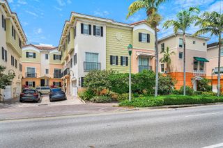 150 NE 6th Avenue P, Delray Beach, FL 33483