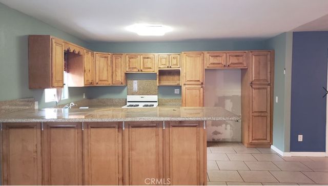 1319 E 59th, Los Angeles, CA 90001