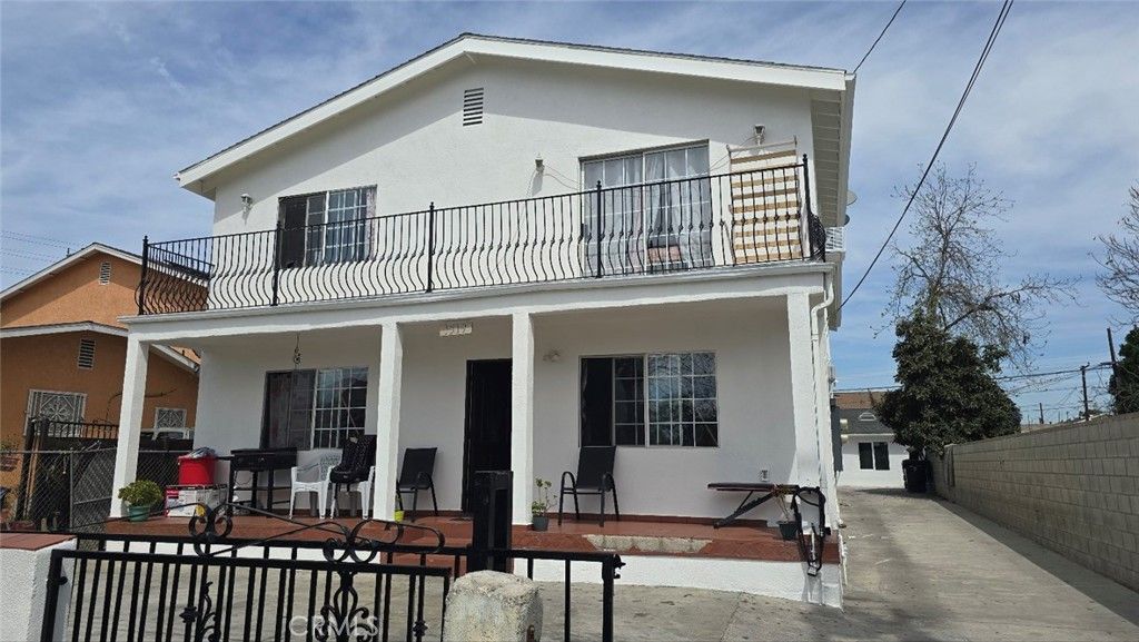 1319 E 59th, Los Angeles, CA 90001