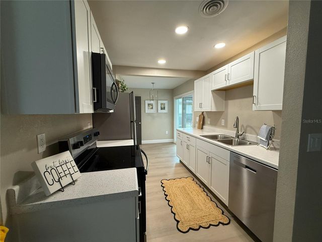 652 ACAPULCA WAY, Altamonte Springs, FL 32714