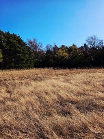 1385 N Fm 1752, Savoy, TX 75479