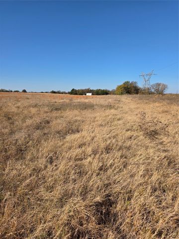 1385 N Fm 1752, Savoy, TX 75479