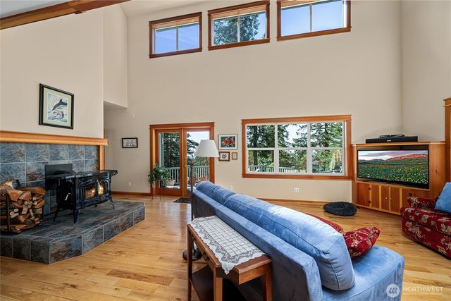 391 Little Mountain Road, Friday Harbor, WA 98250
