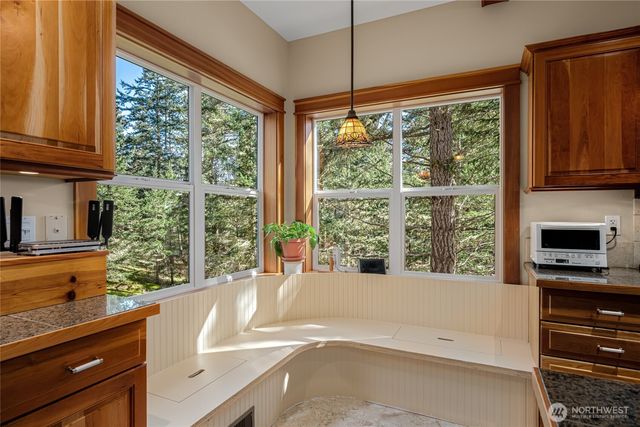 391 Little Mountain Road, Friday Harbor, WA 98250