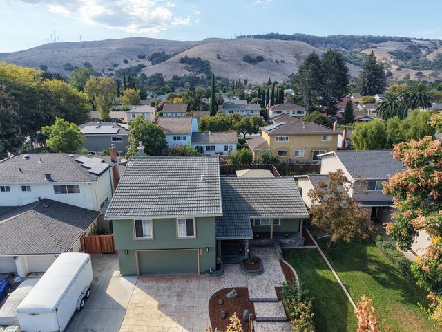 310 Viscaino Way, San Jose, CA 95119