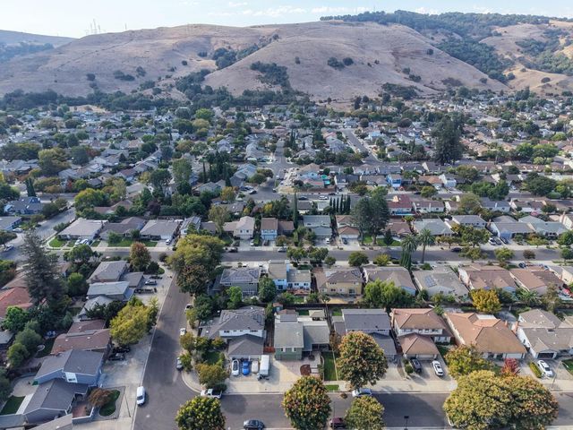 310 Viscaino Way, San Jose, CA 95119