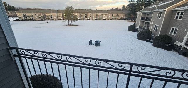 94 Tennis Plaza Rd 1, Dracut, MA 01826