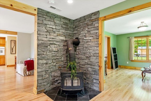 37 Comette Road, Fairfax, VT 05454