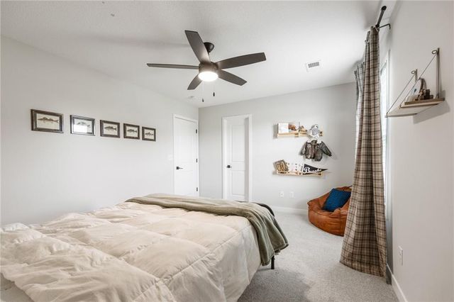 2310 SW Serena Place, Lee's Summit, MO 64082